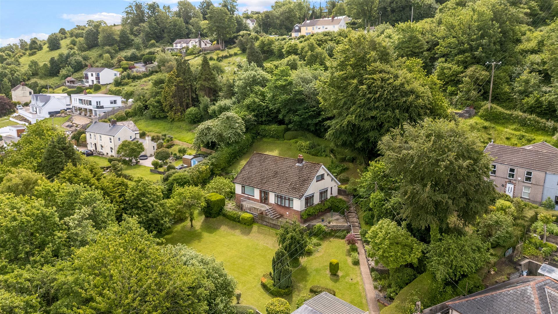 Penclawdd, Swansea, SA4 3LE